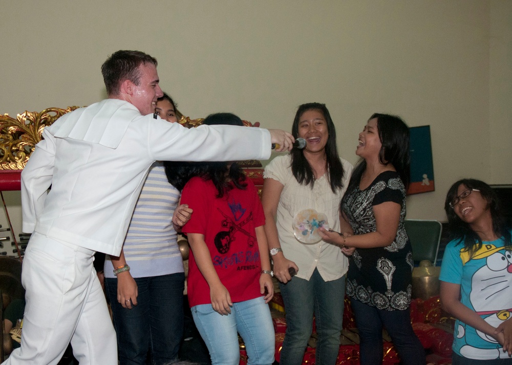 Musician performs in Indonesia