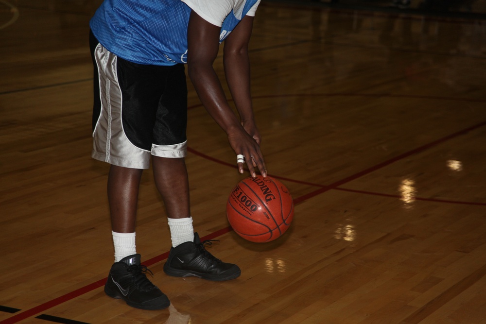 New courts, new season: Intramural basketball continues on new court