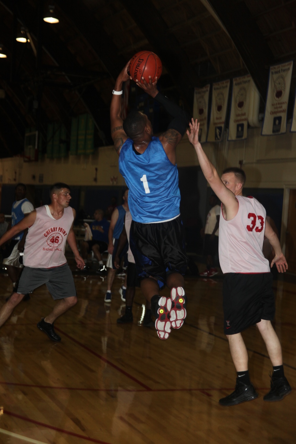 New courts, new season: Intramural basketball continues on new court