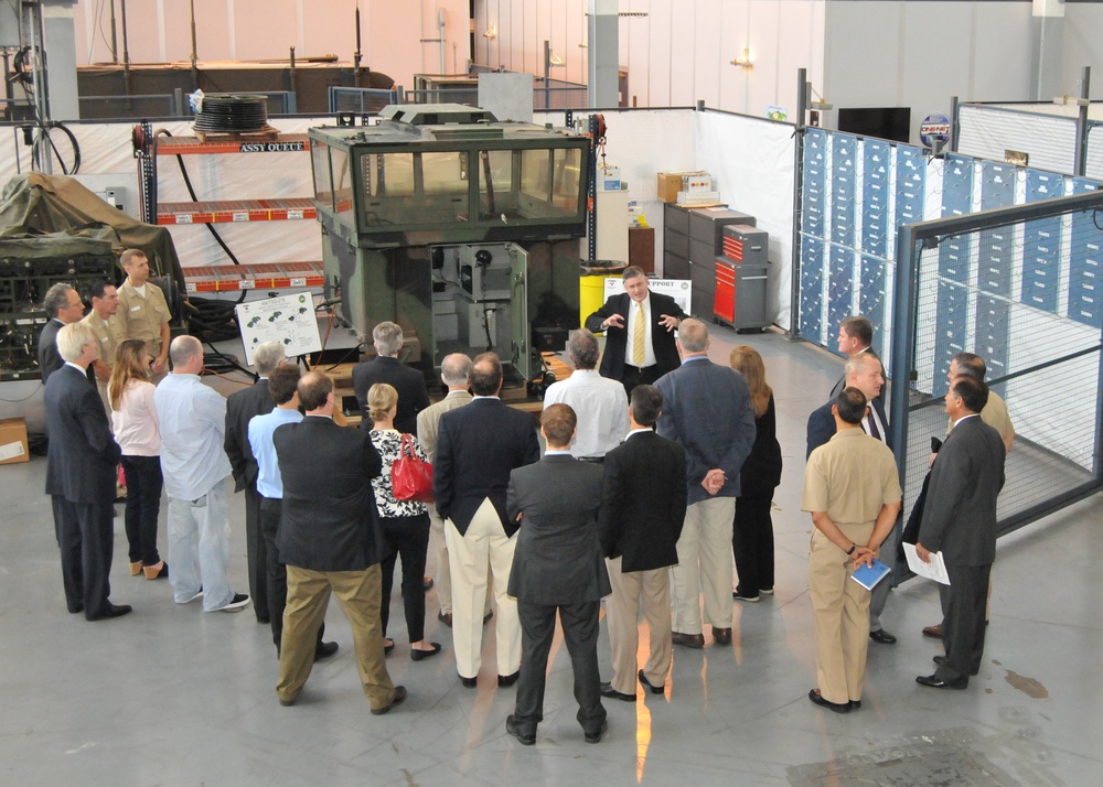 SPAWAR hosts San Diego Chamber of Commerce visit