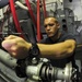 USS Farragut sailor performs maintenance