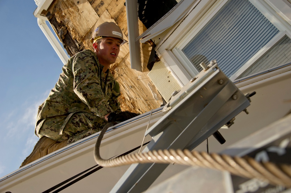 Defense support of civil authorities for Huricane Sandy
