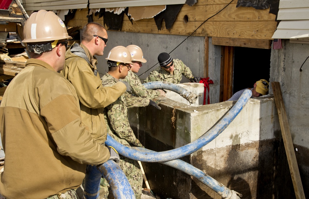 Defense support of civil authorities for Huricane Sandy