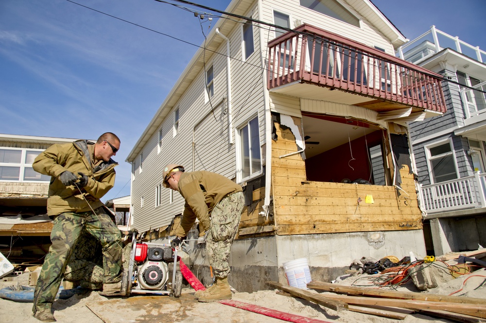Defense support of civil authorities for Huricane Sandy