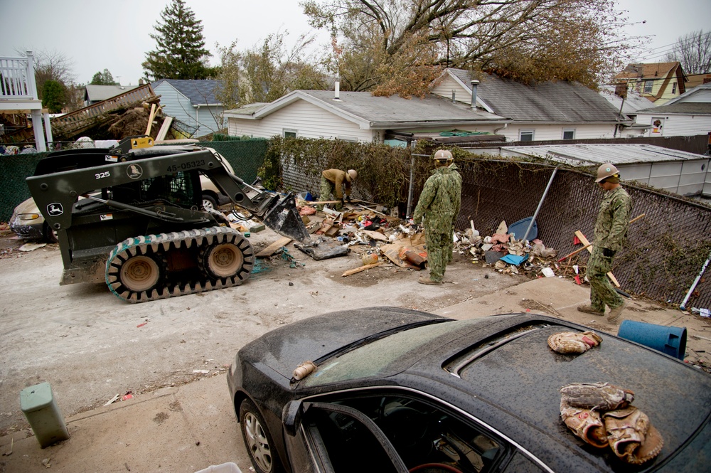 Defense support of civil authorities for Huricane Sandy