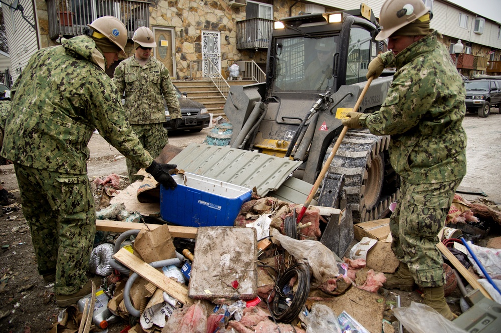 Defense support of civil authorities for Huricane Sandy