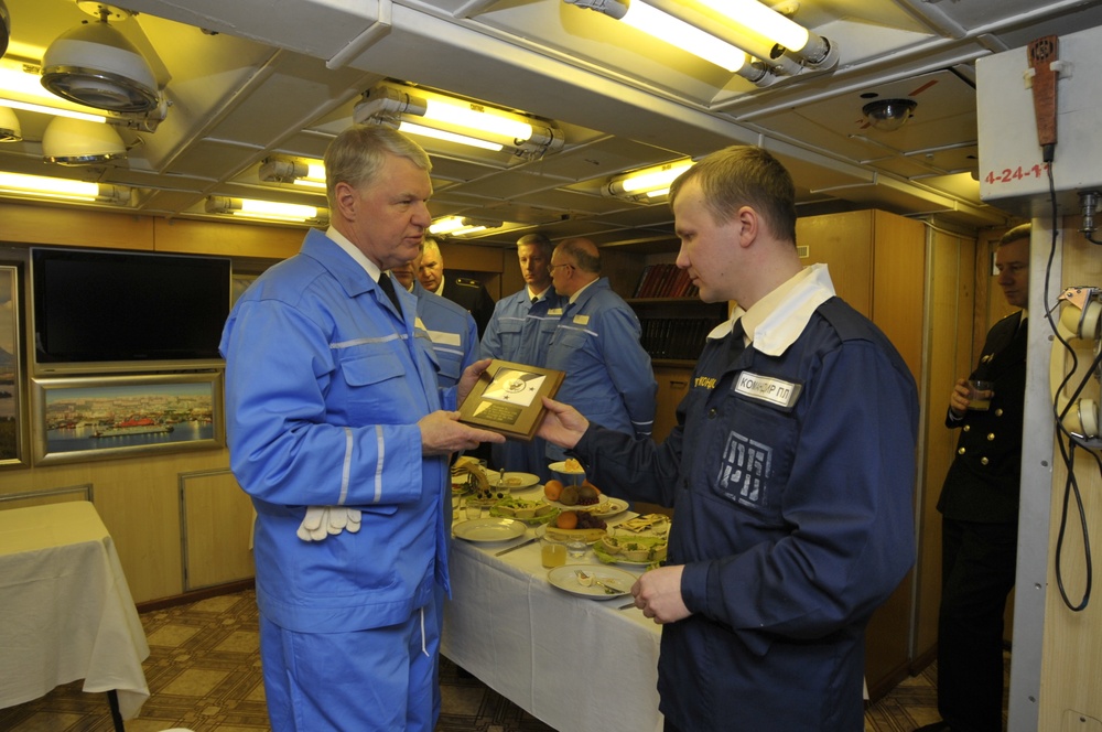 CNO travels to Russia