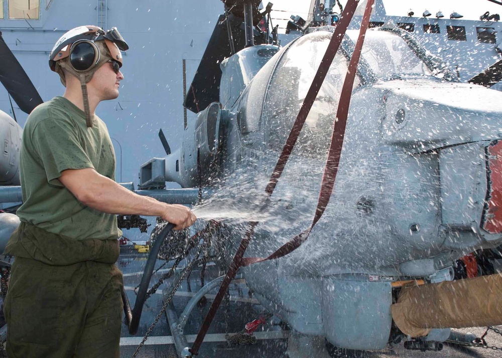 Helicopter maintenance aboard USS New York