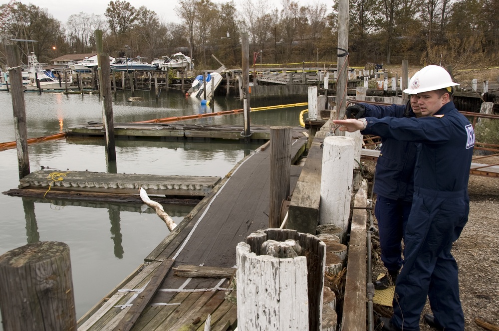 Rear Adm. Abel visits Hurricane Sandy pollution response