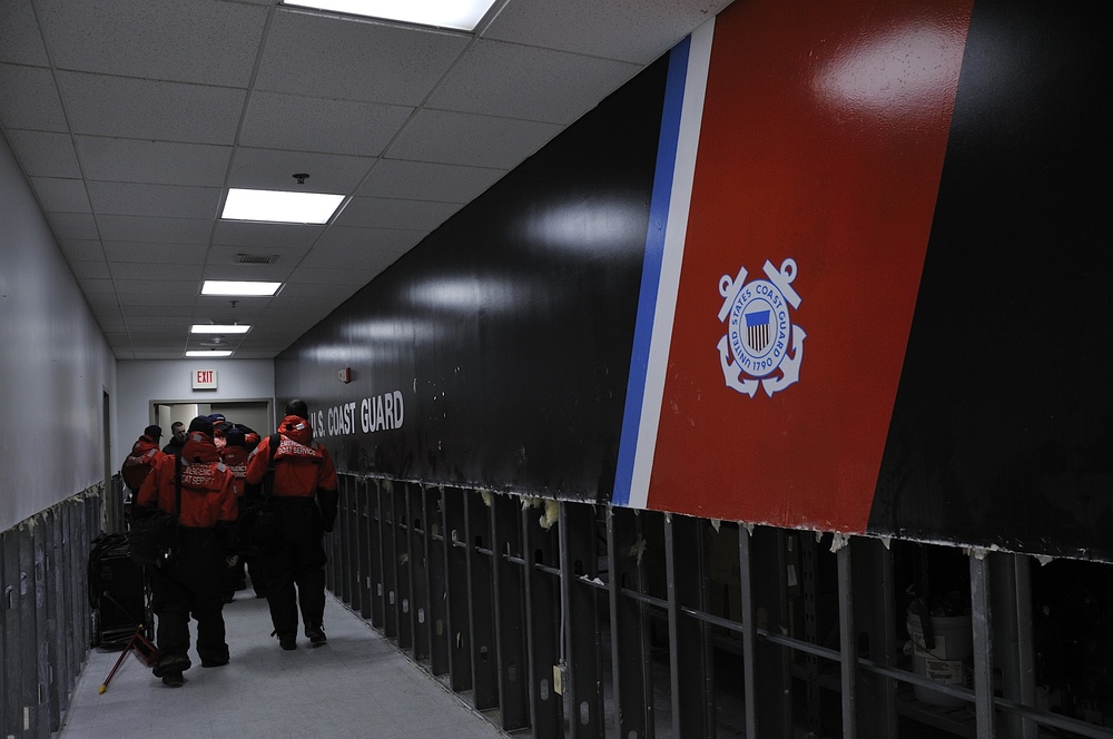Vice Adm. Parker visits Coast Guard units damaged from Hurricane Sandy