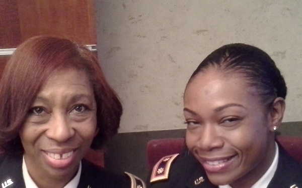 3d MDSC majors present to represent Veterans Day