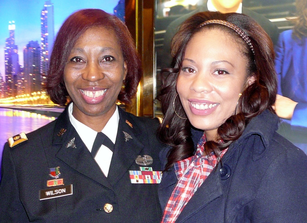 Mother, daughter veterans meet at NBC TV