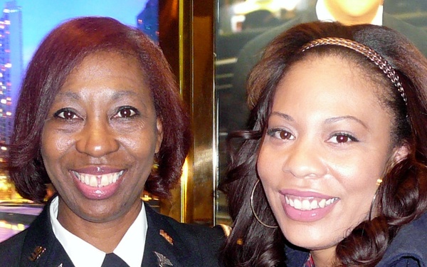 Mother, daughter veterans meet at NBC TV