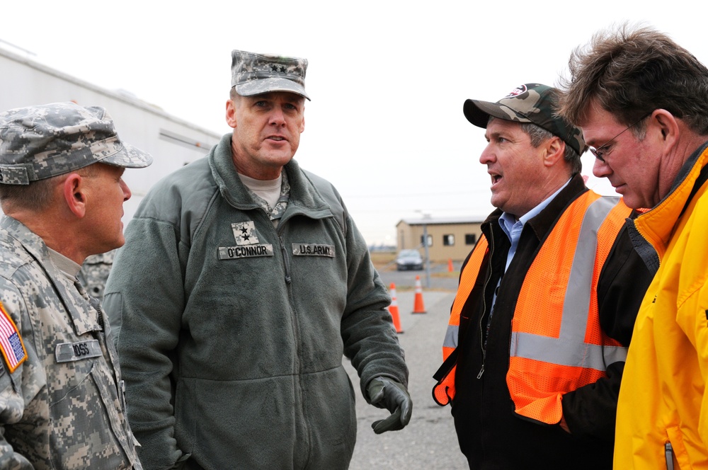 Maj. Gen. O'Connor visit, DLA fuel yard group discussion