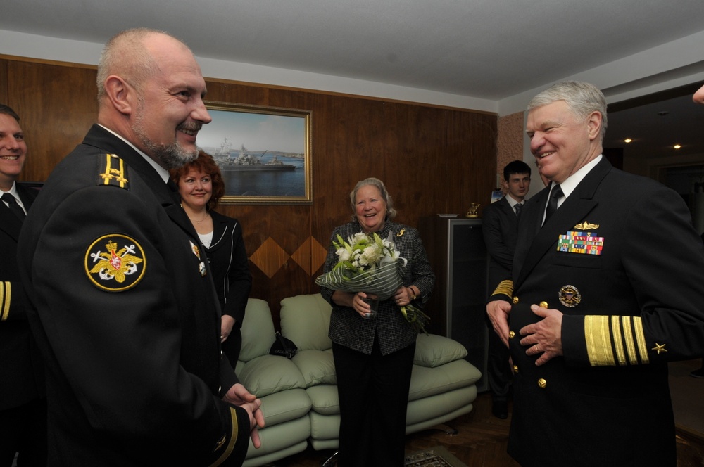CNO visits Russian fleet