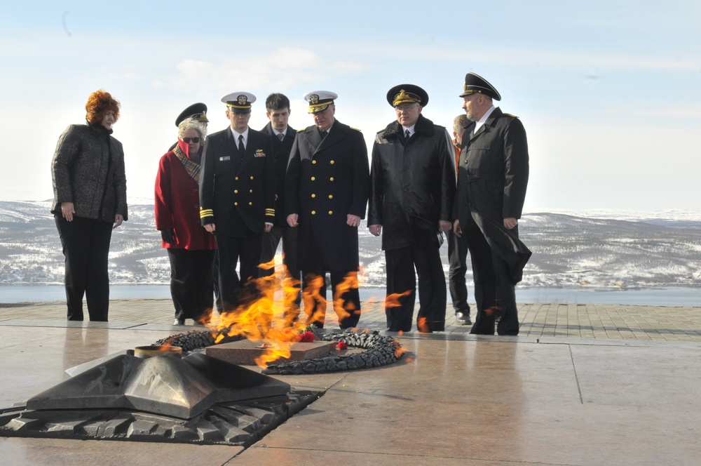 CNO visits Russian fleet