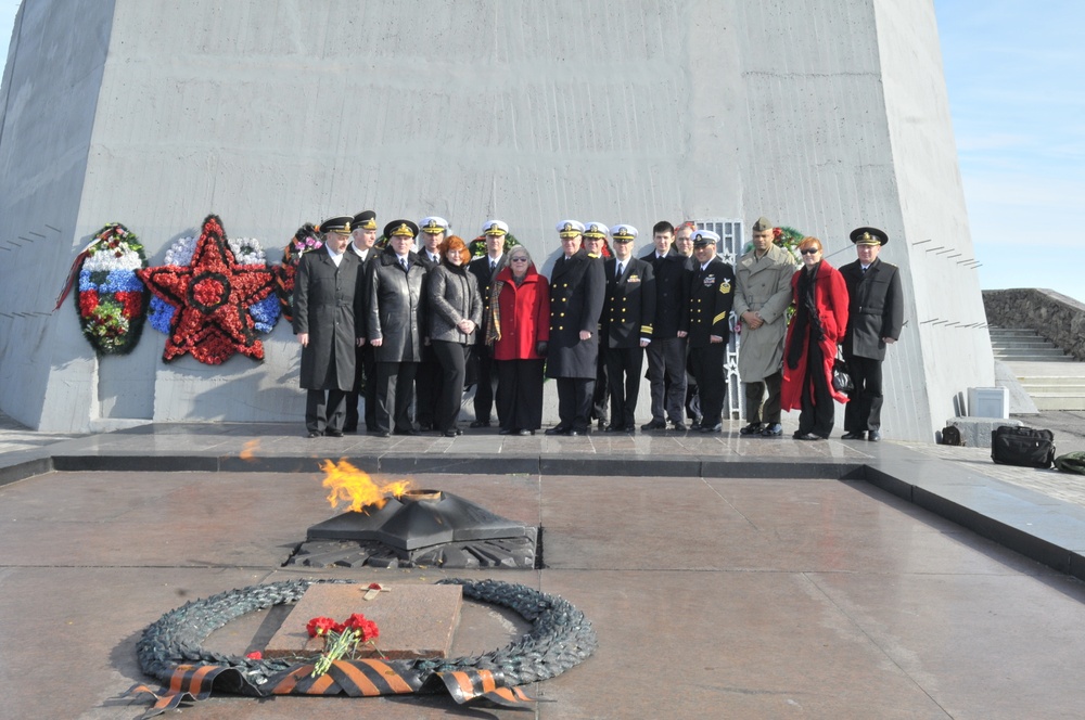 CNO visits Russian fleet