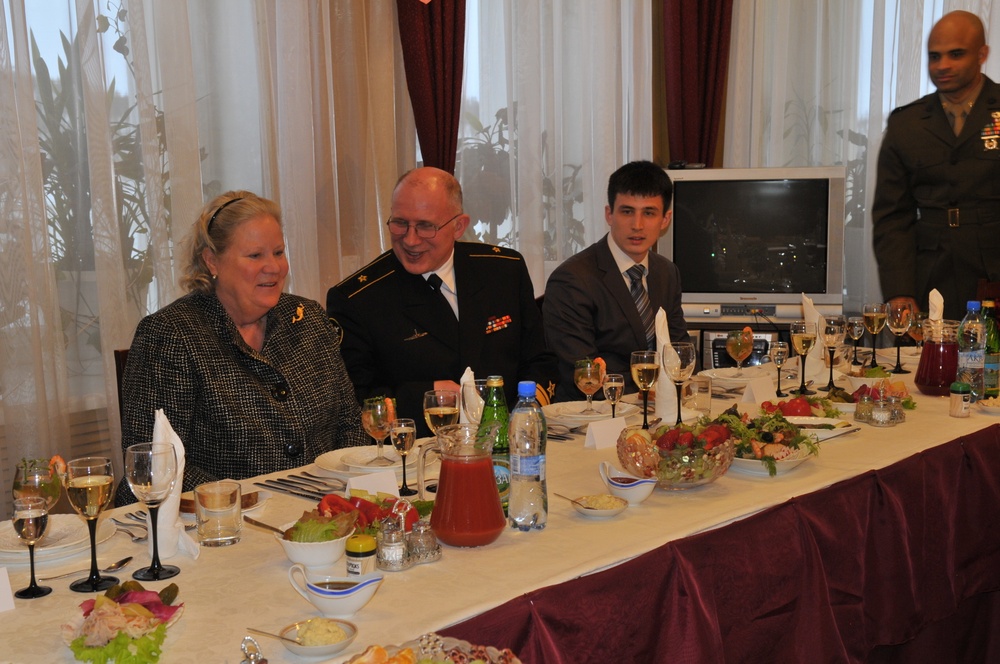 CNO visits Russian fleet