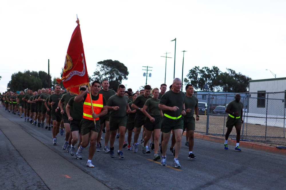 I MEF runs to celebrate USMC birthday