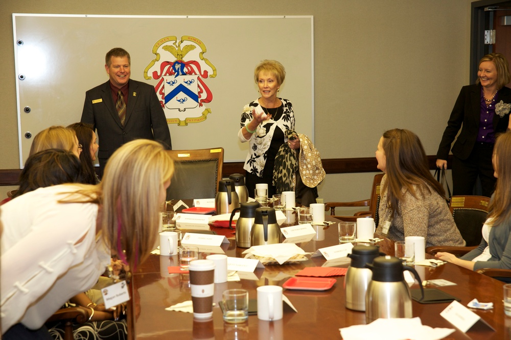 First Lady of the Marine Corps Bonnie Amos speaks to student spouses