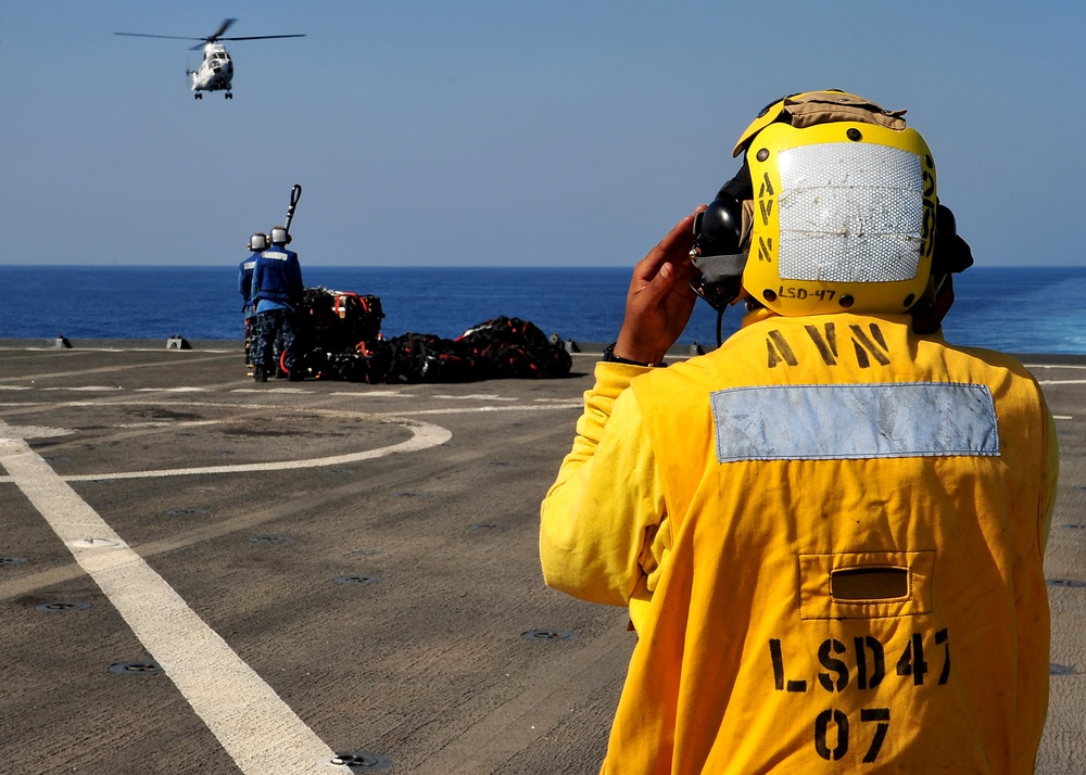 USS Rushmore replenishment at sea