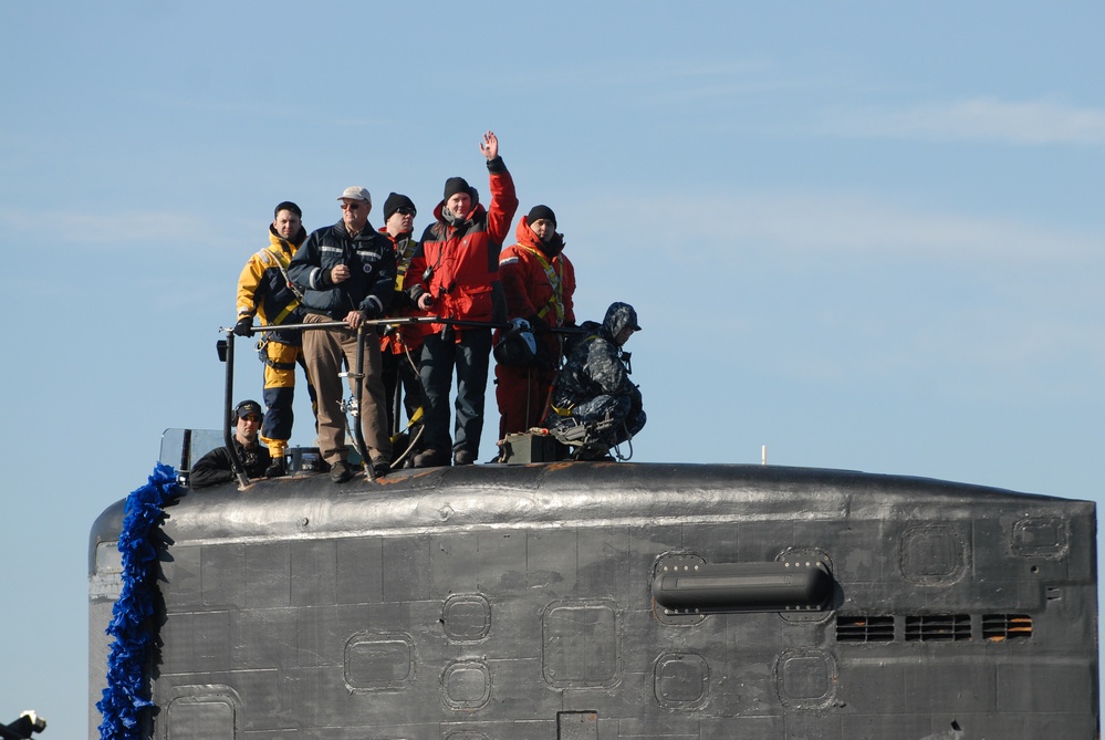 USS Boise returns to port