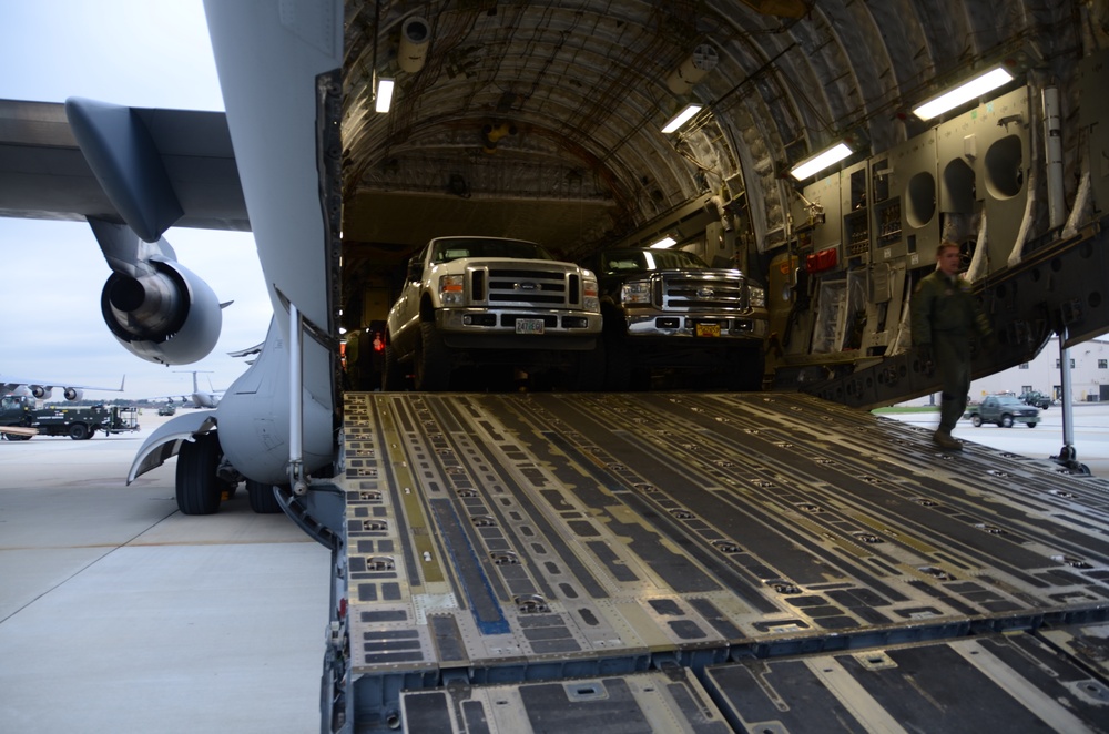 Wright-Patt Reserve unit completes 9th mission in support of Hurricane Sandy relief efforts