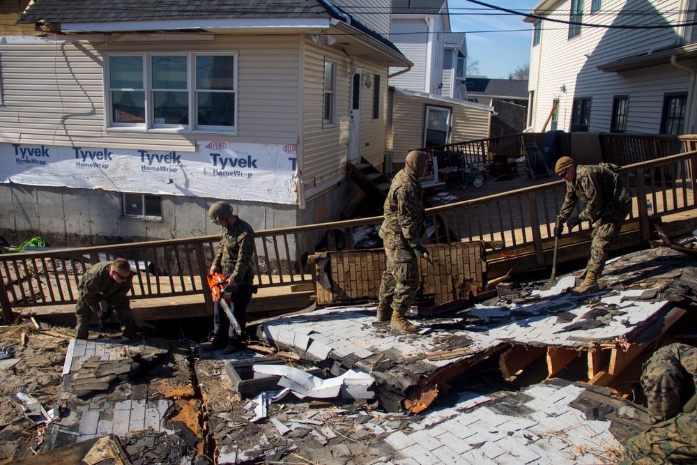 26th MEU Hurricane Sandy Response