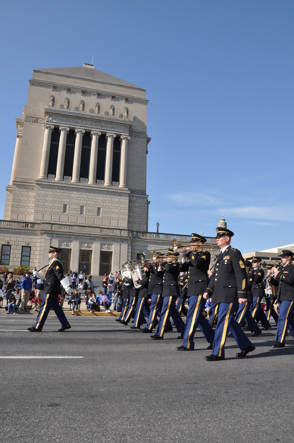 38th Infantry Division Band marches through Indianapolis