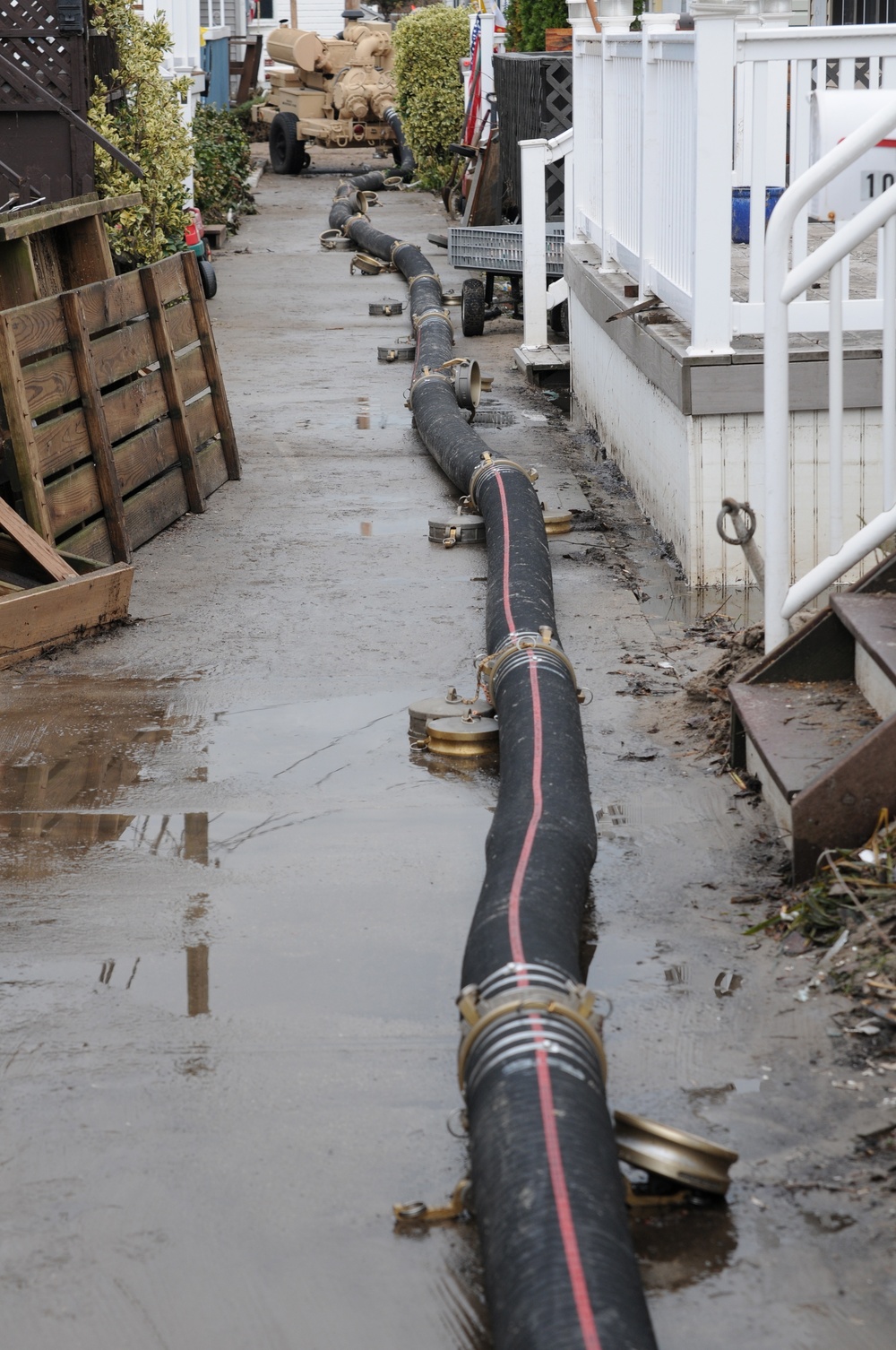 Army Reserves pumps out Breezy Point, N.Y. in the rain