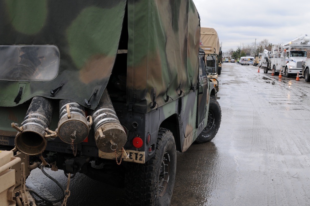 Army Reserve pumps the water out of Breezy Point, N.Y.