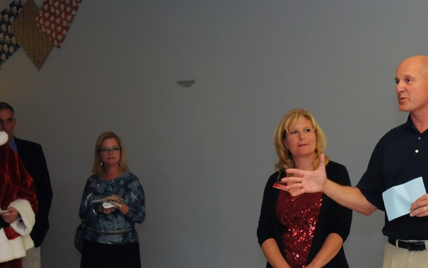 Santa’s workshop opens up at Fort Hood