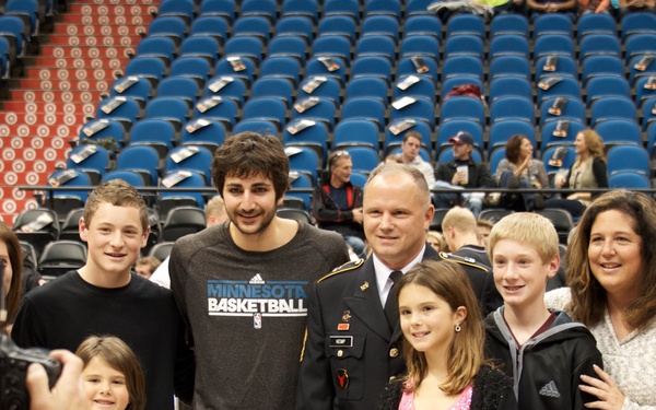 Timberwolves honor military service members