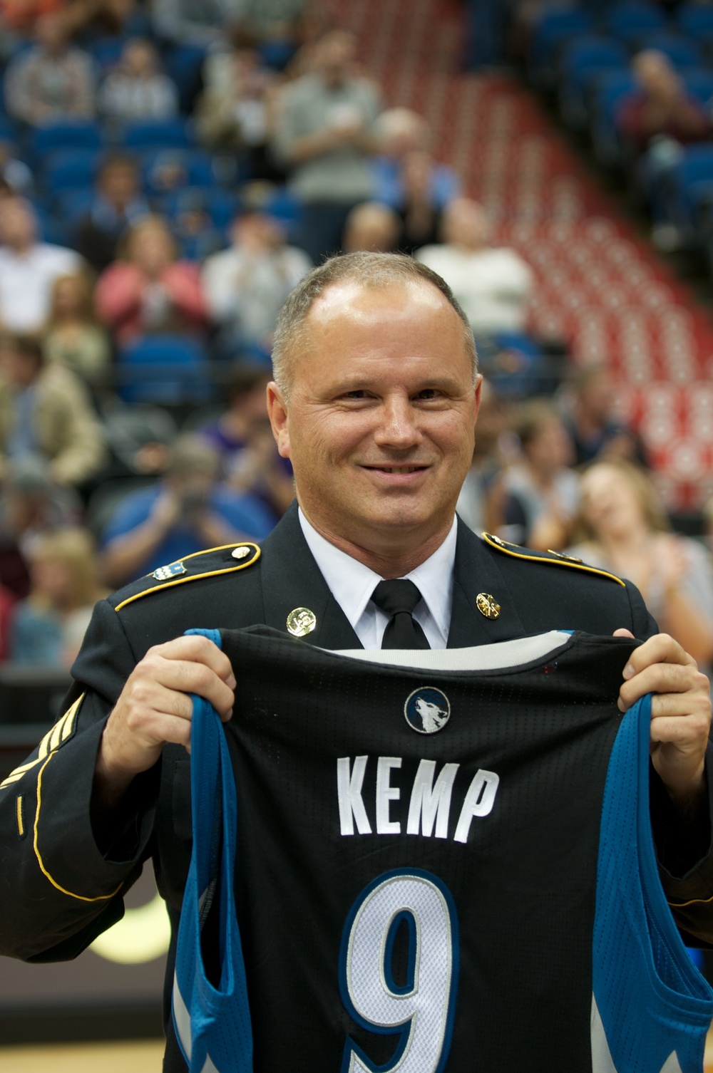 Timberwolves honor military service members