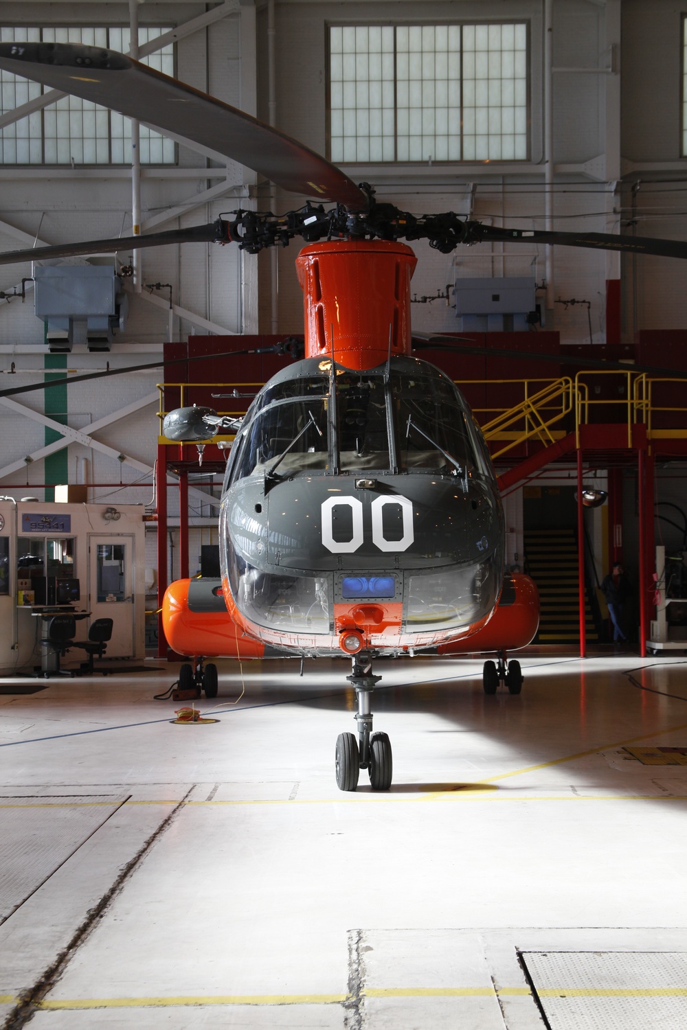 Fleet Readiness Center East delivers last H-46