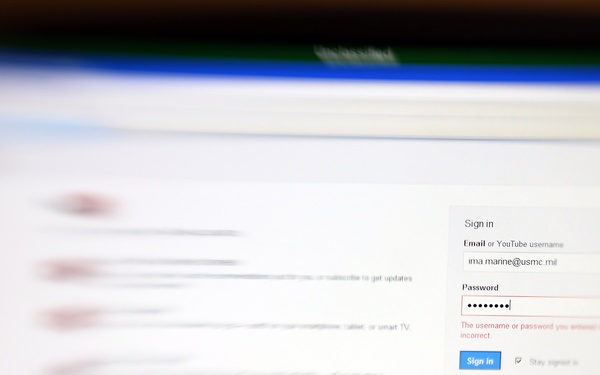 Official email forbidden for commercial internet registration