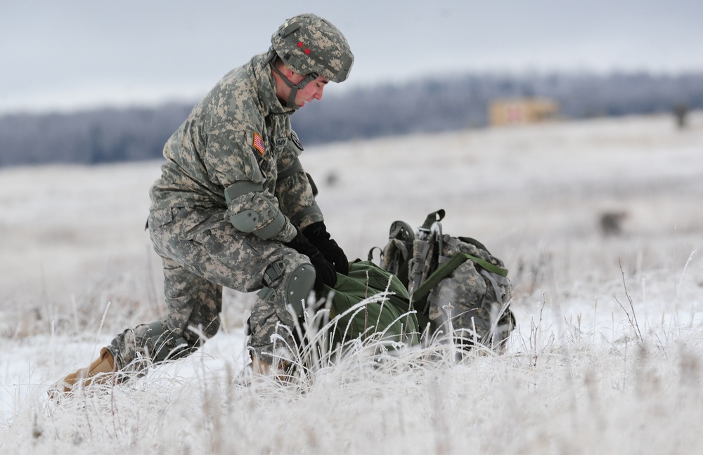 4th BDE (ABN) 25th ID Jumps in Alaska