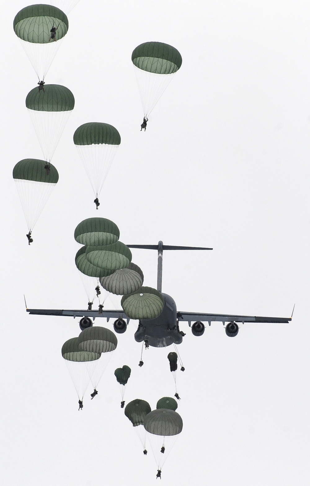 4th BDE (ABN) 25th ID Jumps in Alaska