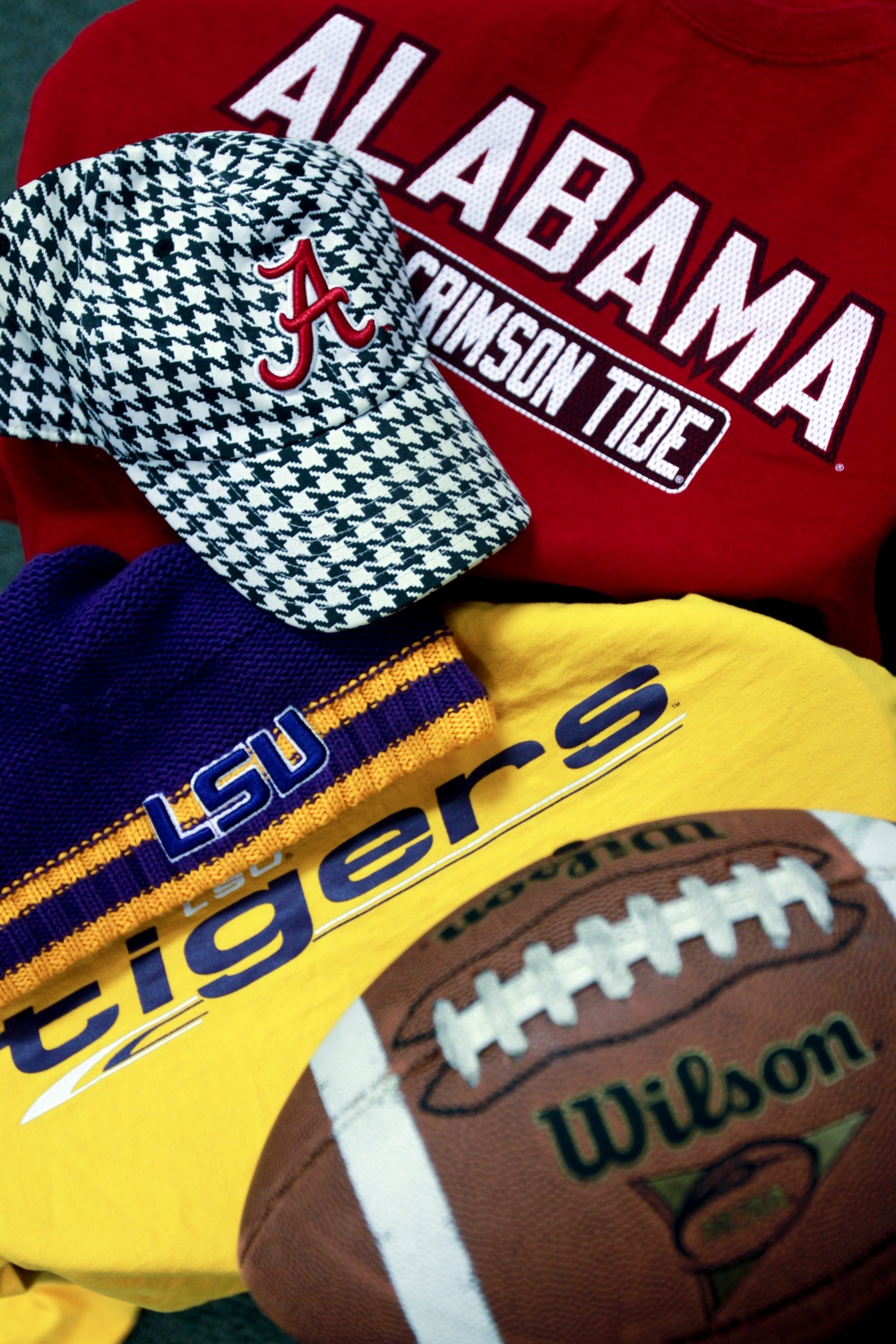 College football approves four team playoff starting 2014