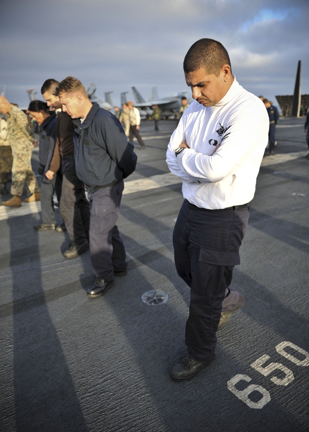 USS Nimitz foreign object damage walk down