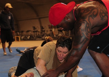 MMA boosts morale at Tarin Kot