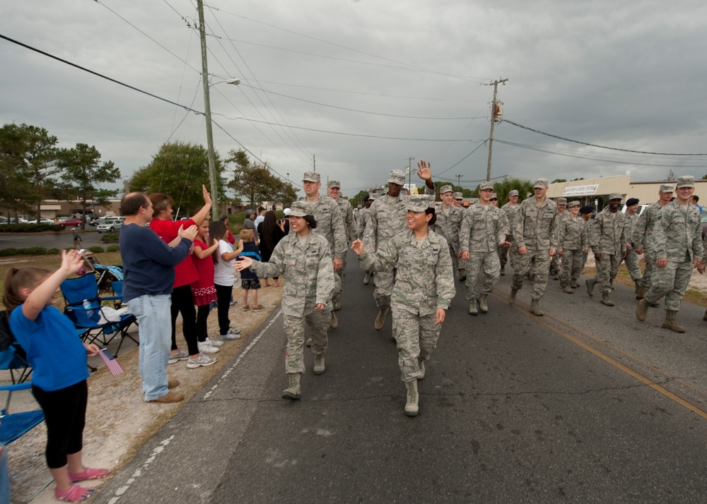 Veterans Day Parade, 1 SOW