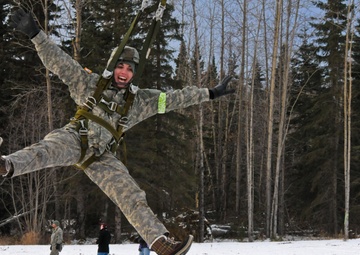 3-509th hosts Arctic G.I. Jane Day