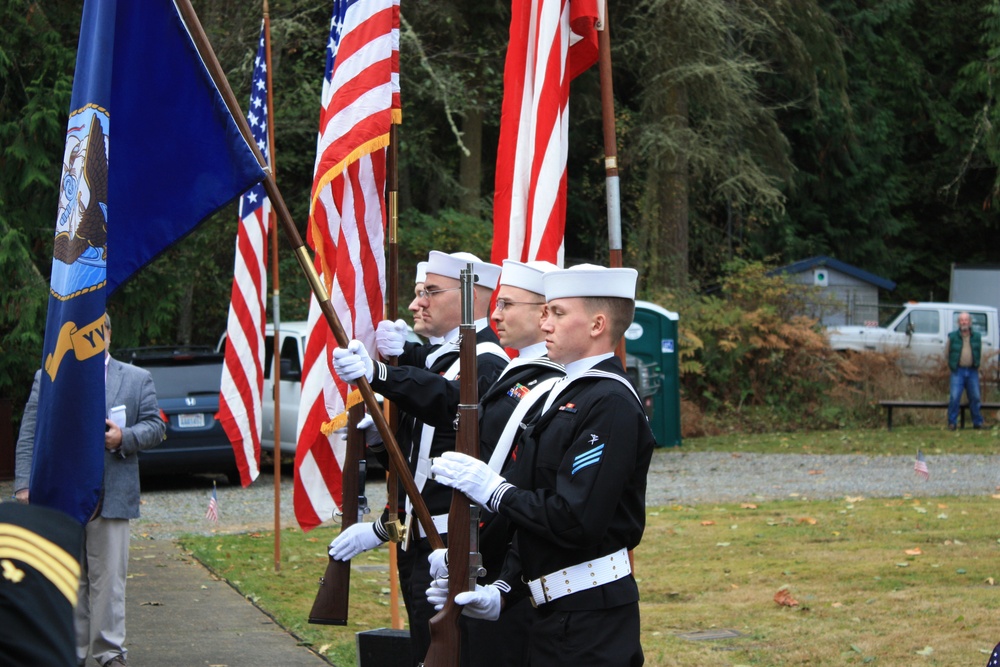 Dvids Images Seabees Honor Fallen Hero [image 2 Of 8]