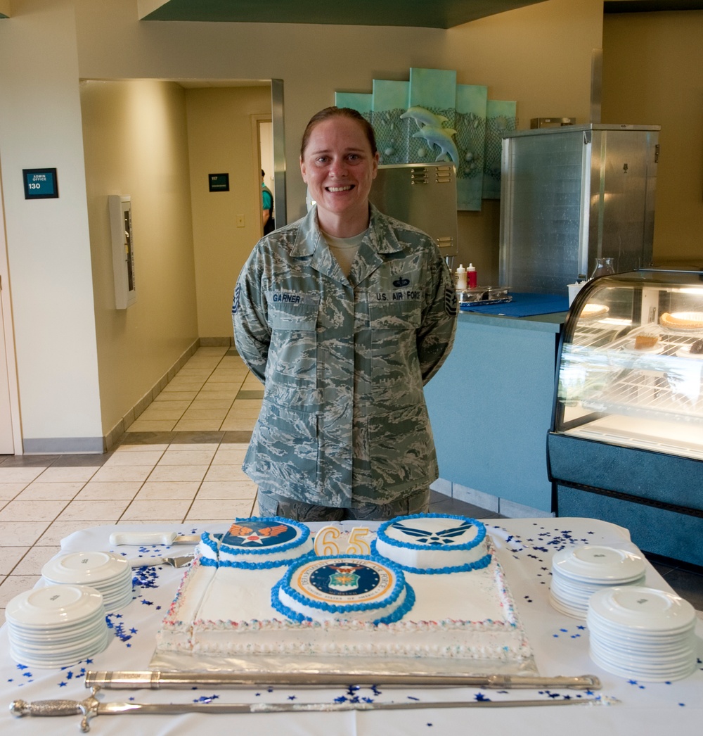 Air Force 65th birthday , 1 SOW