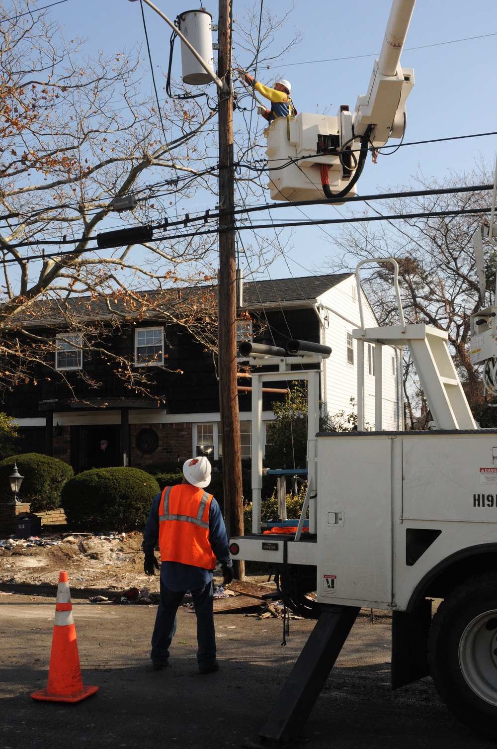 Utility restoration in Oceanside