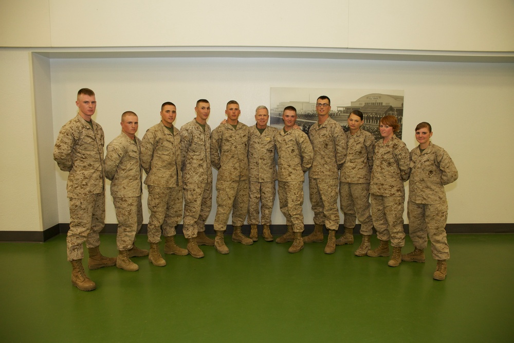 Commandant meets with Marine detachment