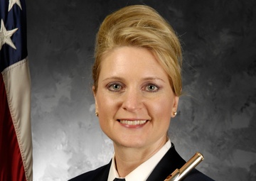 Stacy Newbrough Ascione slated to perform at 86th Annual Macy’s Thanksgiving Day Parade