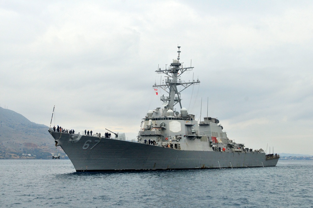 USS Cole visits Greece