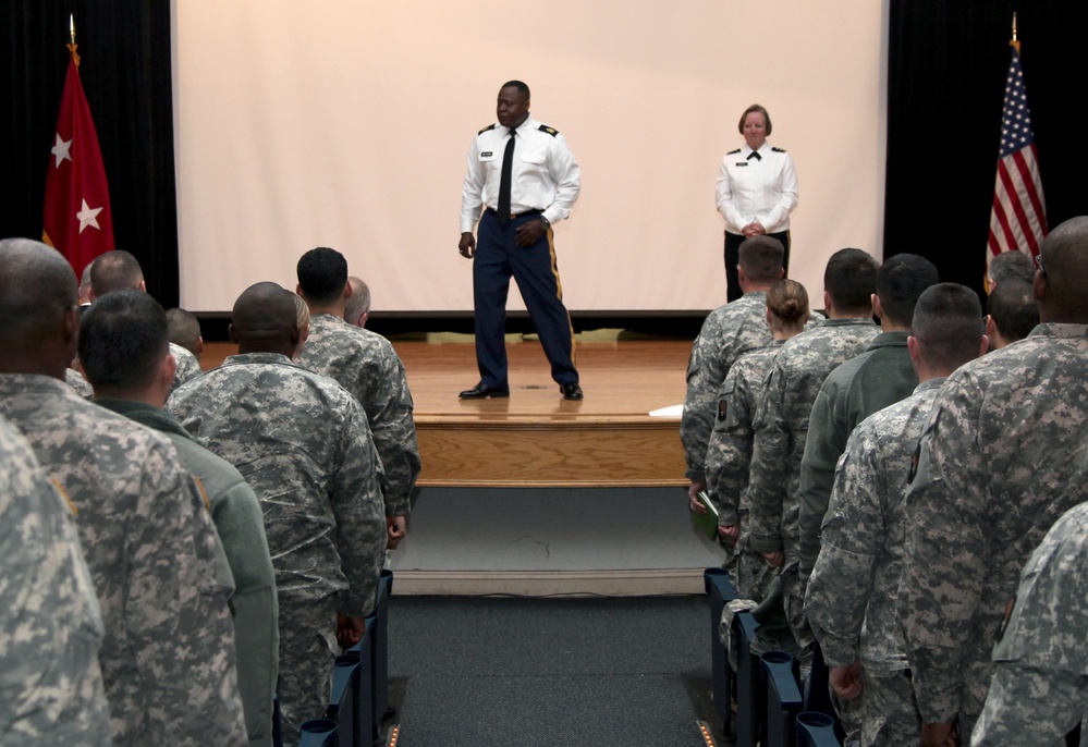 Maj. Gen. Napper's visit to 55th Signal Company